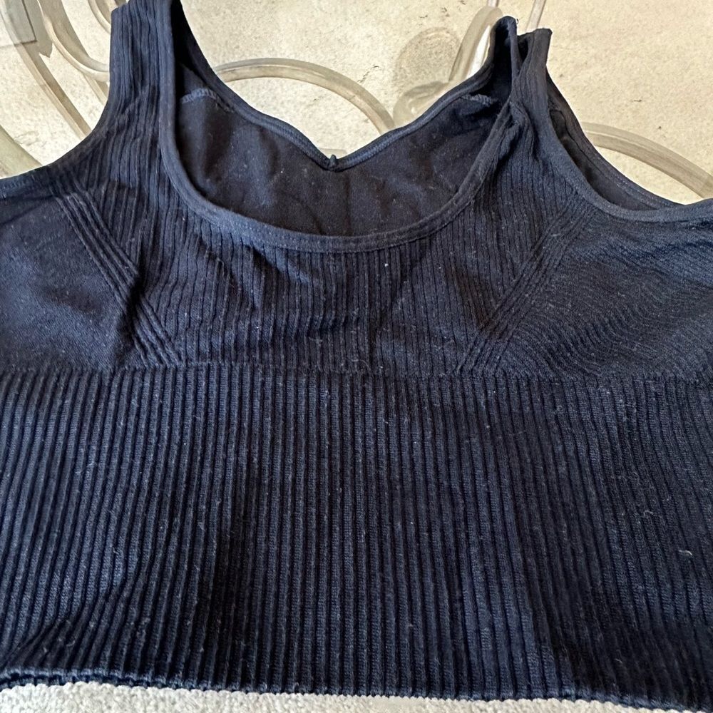 $2/15 Black sports bra style tank